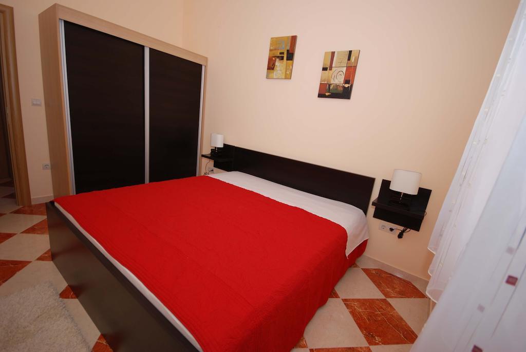 Apartments Stepic Τρογκίρ Δωμάτιο φωτογραφία