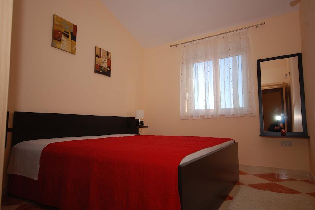 Apartments Stepic Τρογκίρ Δωμάτιο φωτογραφία